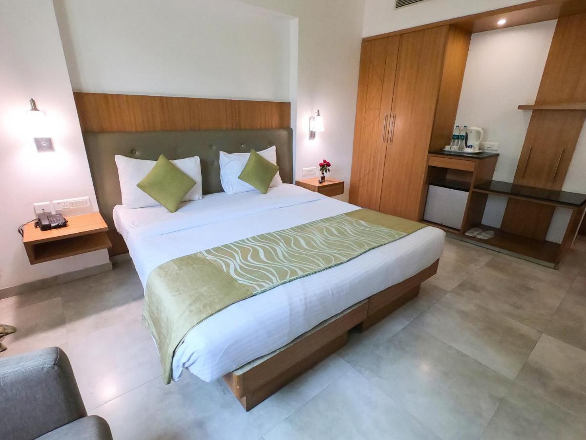 The Verda Saffron Hotel Mangalore Exterior foto