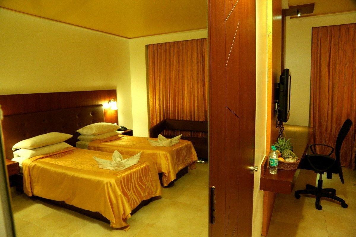 The Verda Saffron Hotel Mangalore Exterior foto