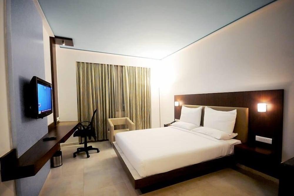The Verda Saffron Hotel Mangalore Exterior foto