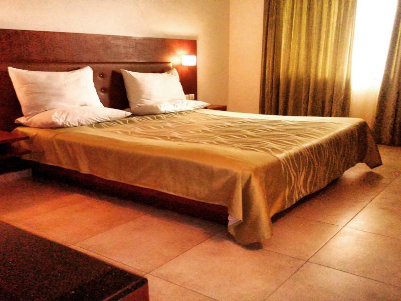 The Verda Saffron Hotel Mangalore Exterior foto